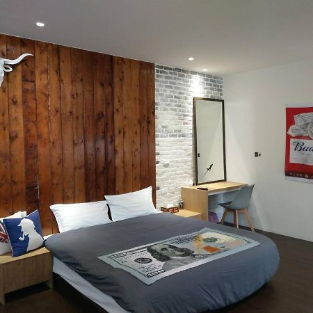 Original Bnb Tainan Exterior foto